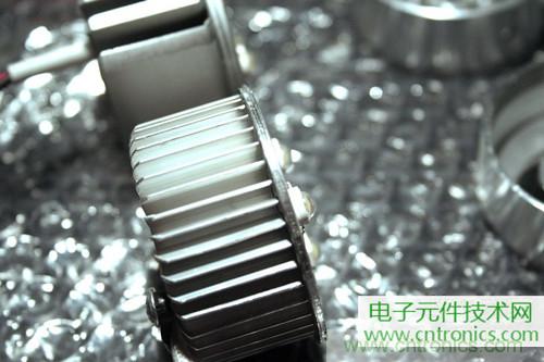 3W LED射燈拆解對比:普通版VS豪華版