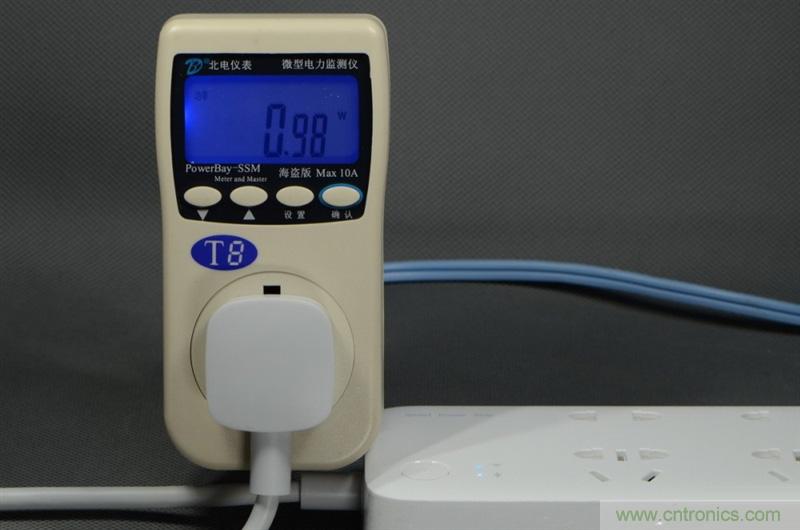 做工怒贊 神秘芯片！小米智能插線板拆解、評測