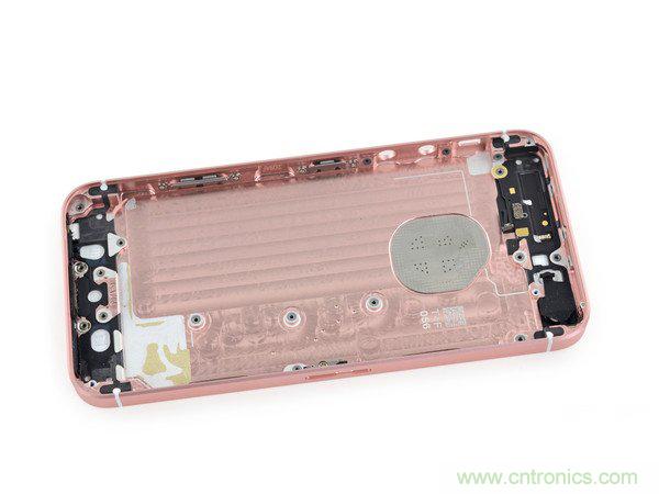 有什么地方?jīng)]有變？iPhone SE真機拆解