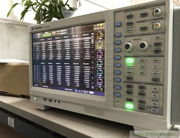 &ldquo;瘋7&rdquo;手機充電實測：為何沿用傳統(tǒng)充電模式？