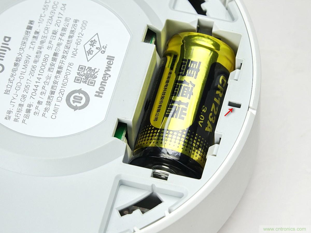 小米煙霧報警器拆解：一顆電池可用五年是如何做到的？