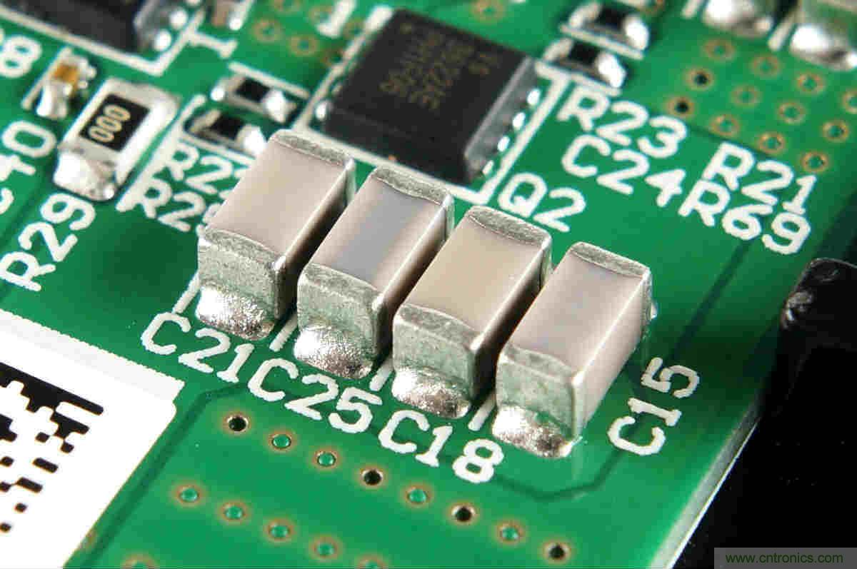 拆解對比：系出同門，小米、紫米無線充電器的差別有多大？