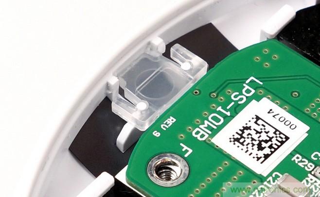 拆解對比：系出同門，小米、紫米無線充電器的差別有多大？