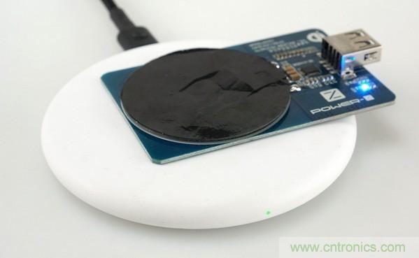 拆解對比：系出同門，小米、紫米無線充電器的差別有多大？