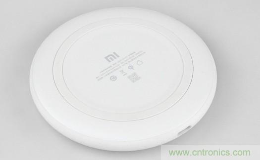 拆解對比：系出同門，小米、紫米無線充電器的差別有多大？