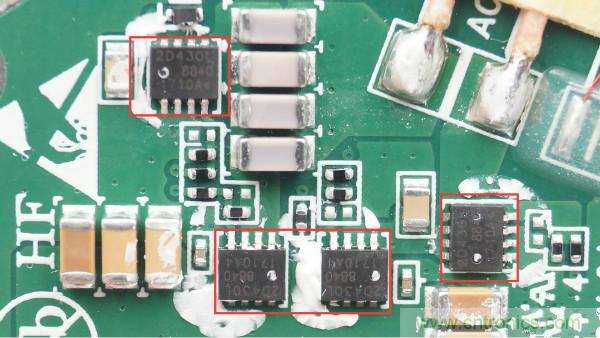 拆解華為保時捷設(shè)計快充無線充電器：憑啥能賣699？