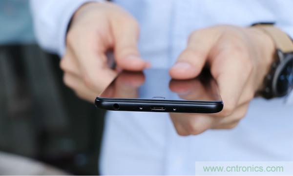 魅族M15拆解：做工精致，壓感Home鍵采用中國(guó)芯