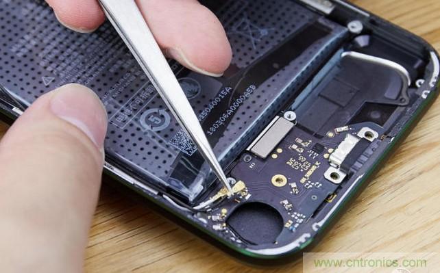 拆解黑鯊手機(jī)：多級(jí)直觸一體式液冷系統(tǒng)有什么門(mén)道？