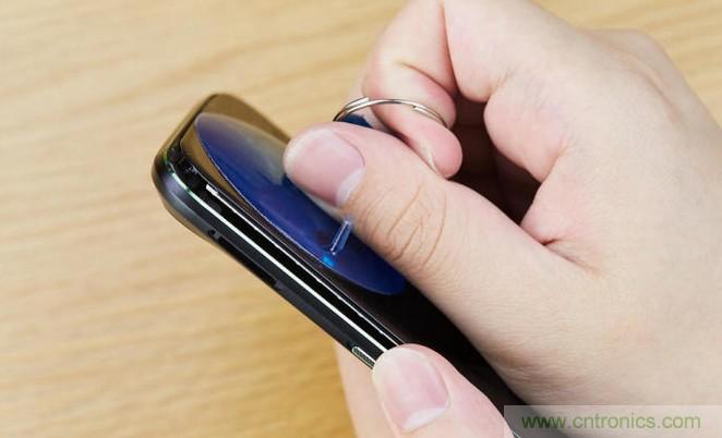 拆解黑鯊手機(jī)：多級(jí)直觸一體式液冷系統(tǒng)有什么門(mén)道？