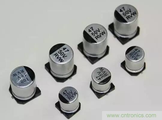 如何區(qū)分電解電容與無極性電容？