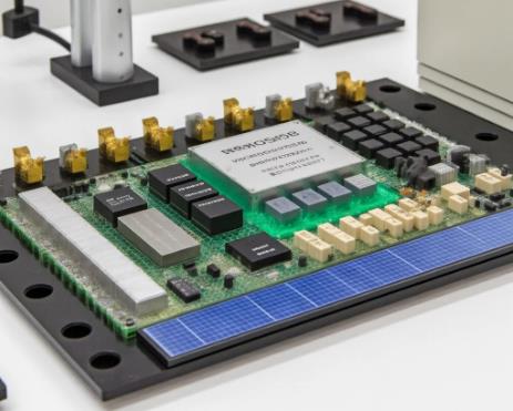 無纜智能終端的能源進化論:破解微型設(shè)備供能困局 無纜智能終端的能源進化論:破解微型設(shè)備供能困局