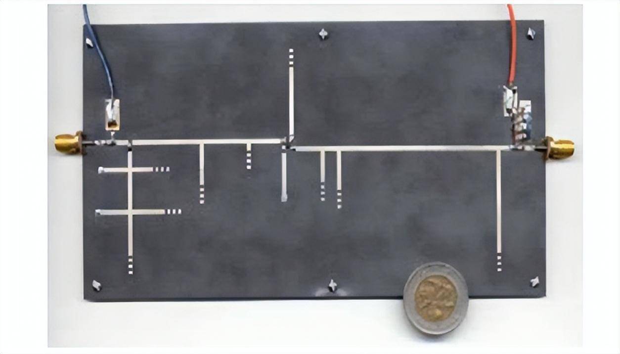 基于自振蕩混頻的X波段單器件收發(fā)電路設(shè)計分析 基于自振蕩混頻的X波段單器件收發(fā)電路設(shè)計分析