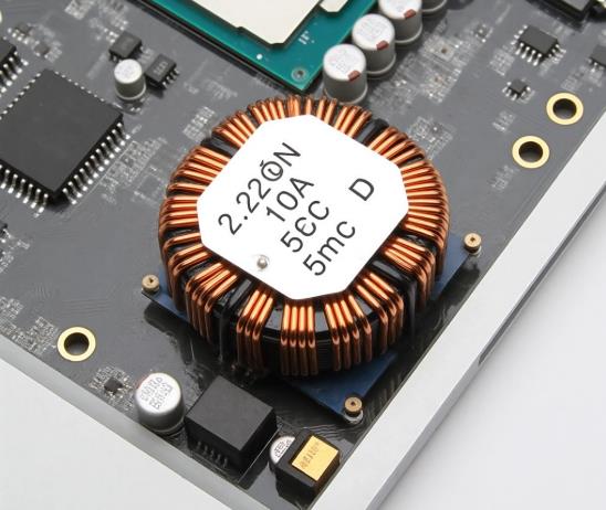 功率電感四重奏：從筆記本到光伏，解析能效升級的隱形推手