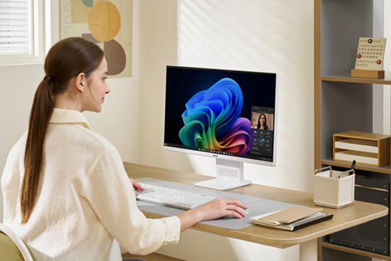 小巧機(jī)身，巨量算力！驍龍X入場(chǎng)讓臺(tái)式機(jī)變得更智能、更強(qiáng)大